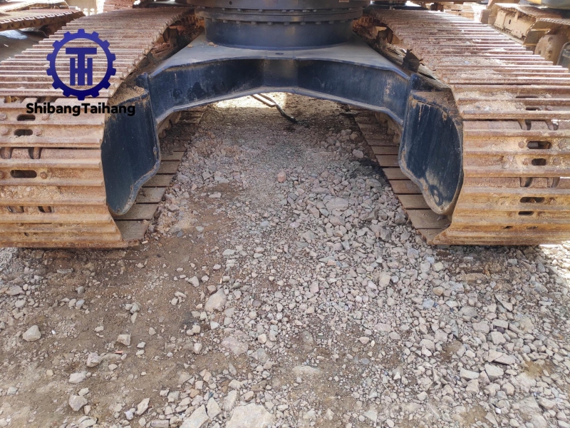 للبيع حفار هيتاشي ZX160 مستعمل