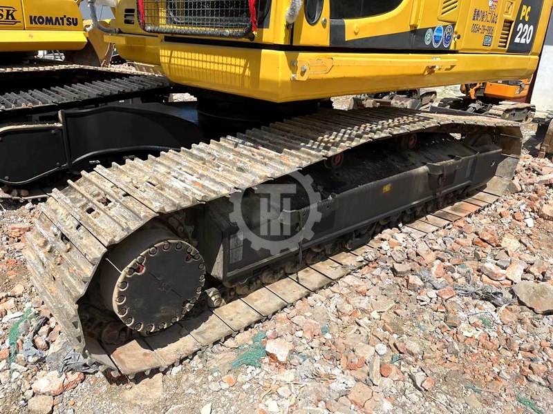 Used Komatsu PC220 for sale 5