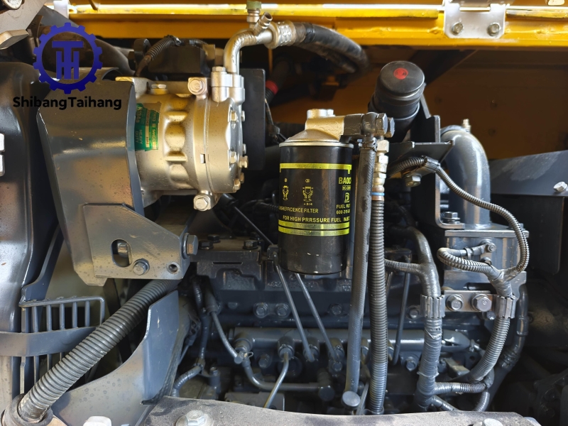 Excavadora Komatsu PC70 usado en venta 2